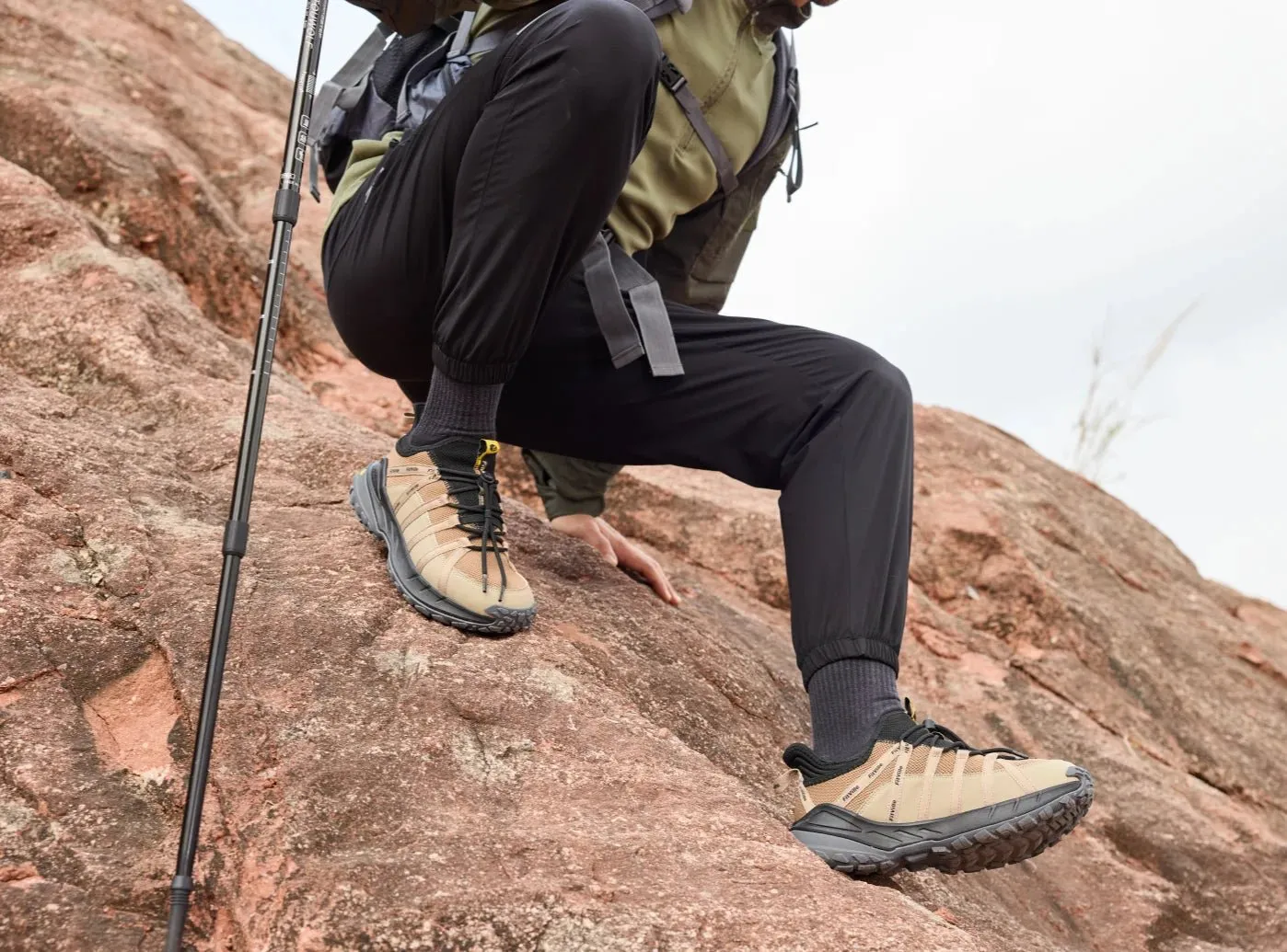 FitVille Men's Low-Top LugMax Hiking Shoes V6